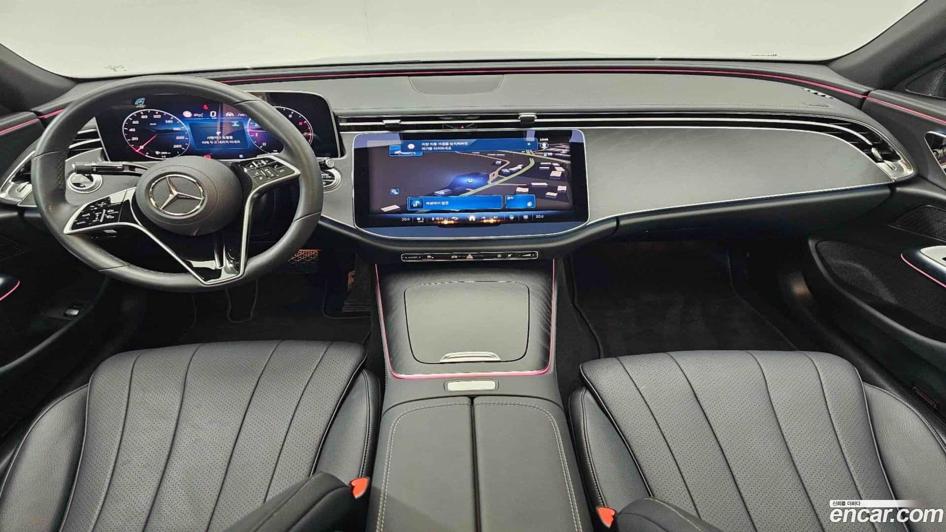 E-Class Mercedes-Benz 2025.2-OPTION-016