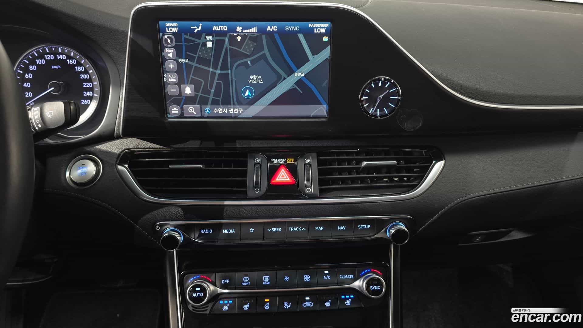 Grandeur Hyundai 2018.5-OPTION-017