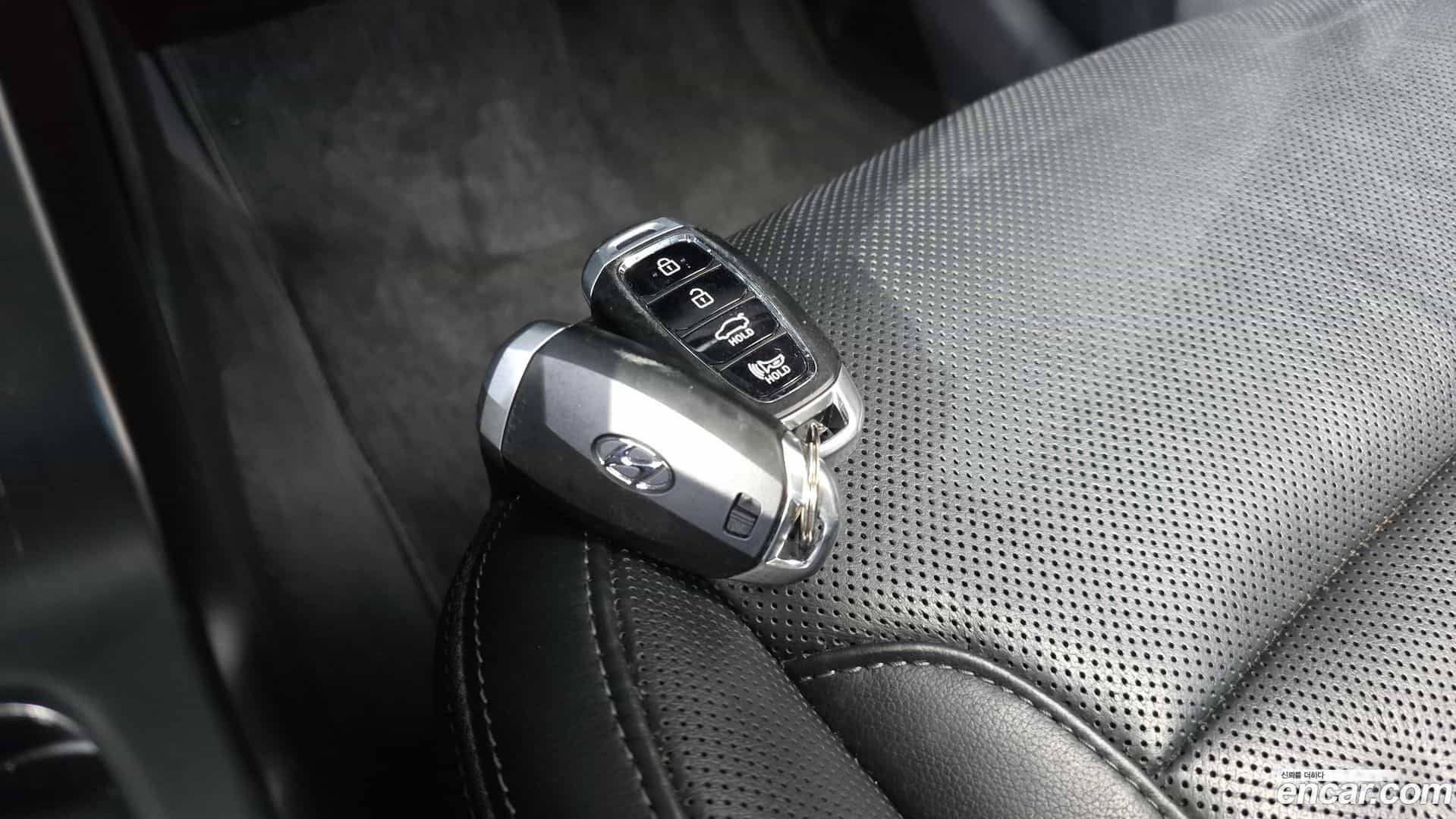 Grandeur Hyundai 2018.5-OPTION-020