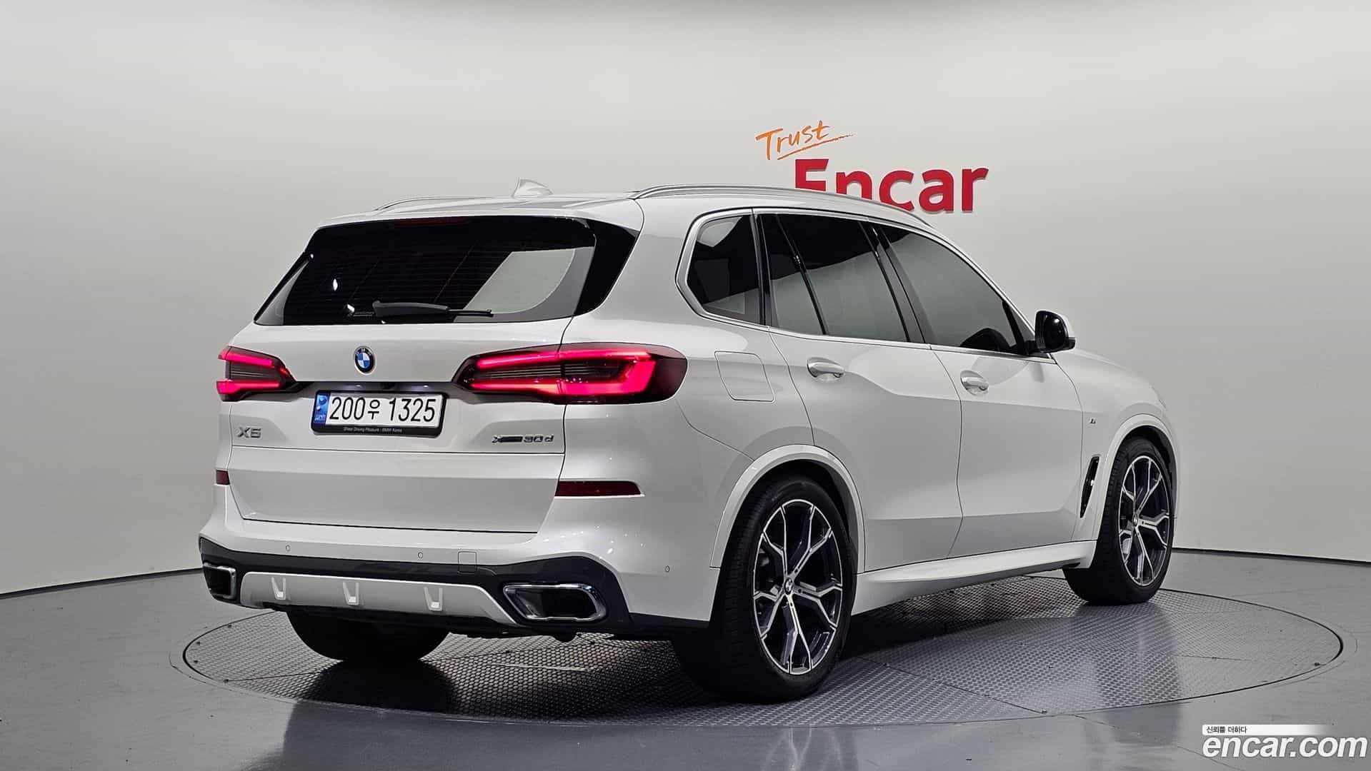 X5 BMW 2023.4-OUTER-002