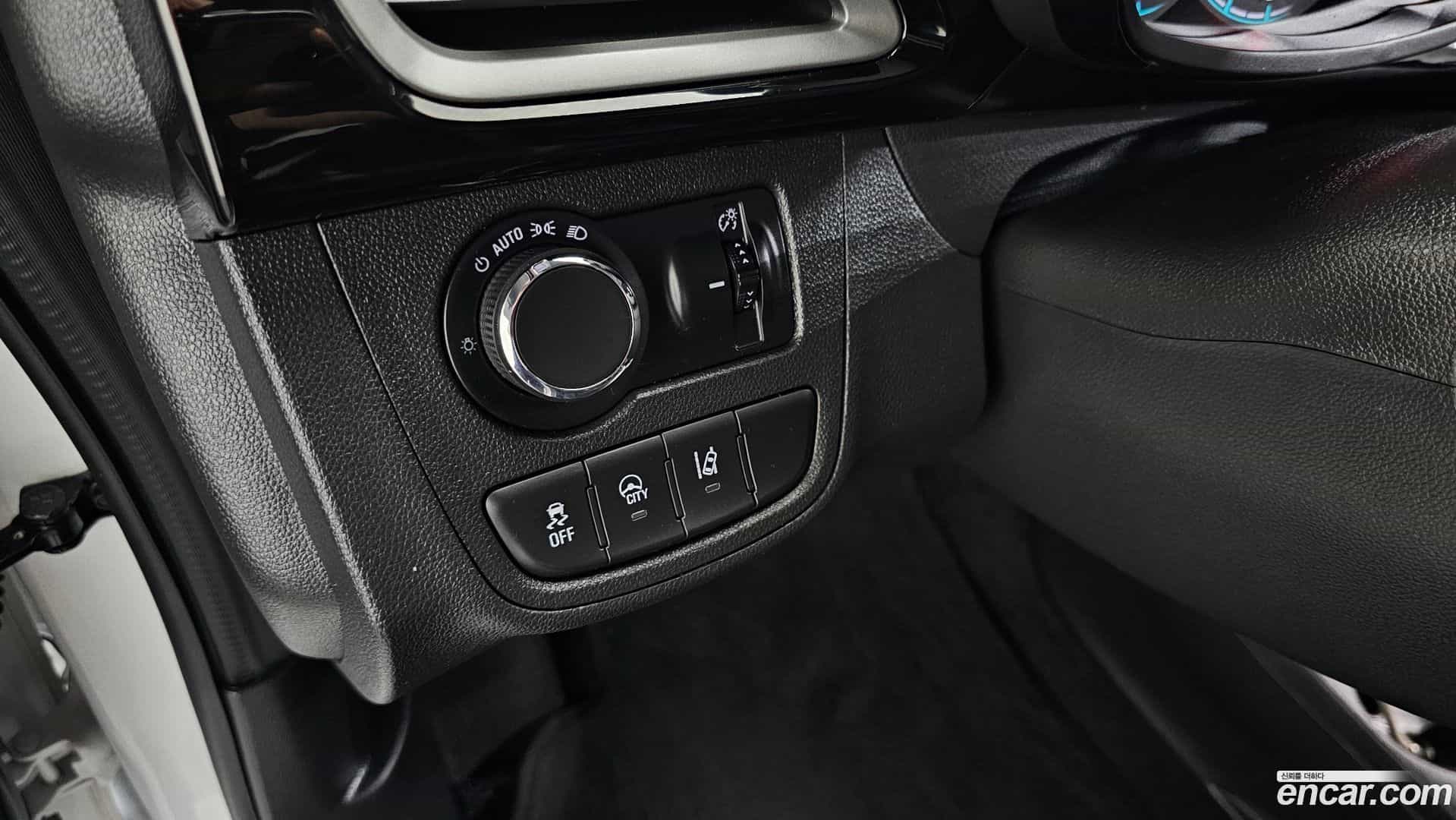 Spark Chevrolet 2021.10-OPTION-023