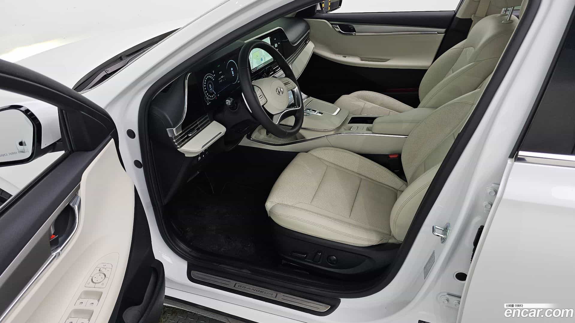 Grandeur Hyundai 2022.4-INNER-010