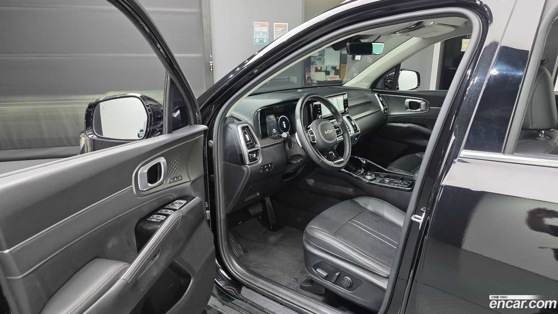 Sorento Kia 2022.5-INNER-010