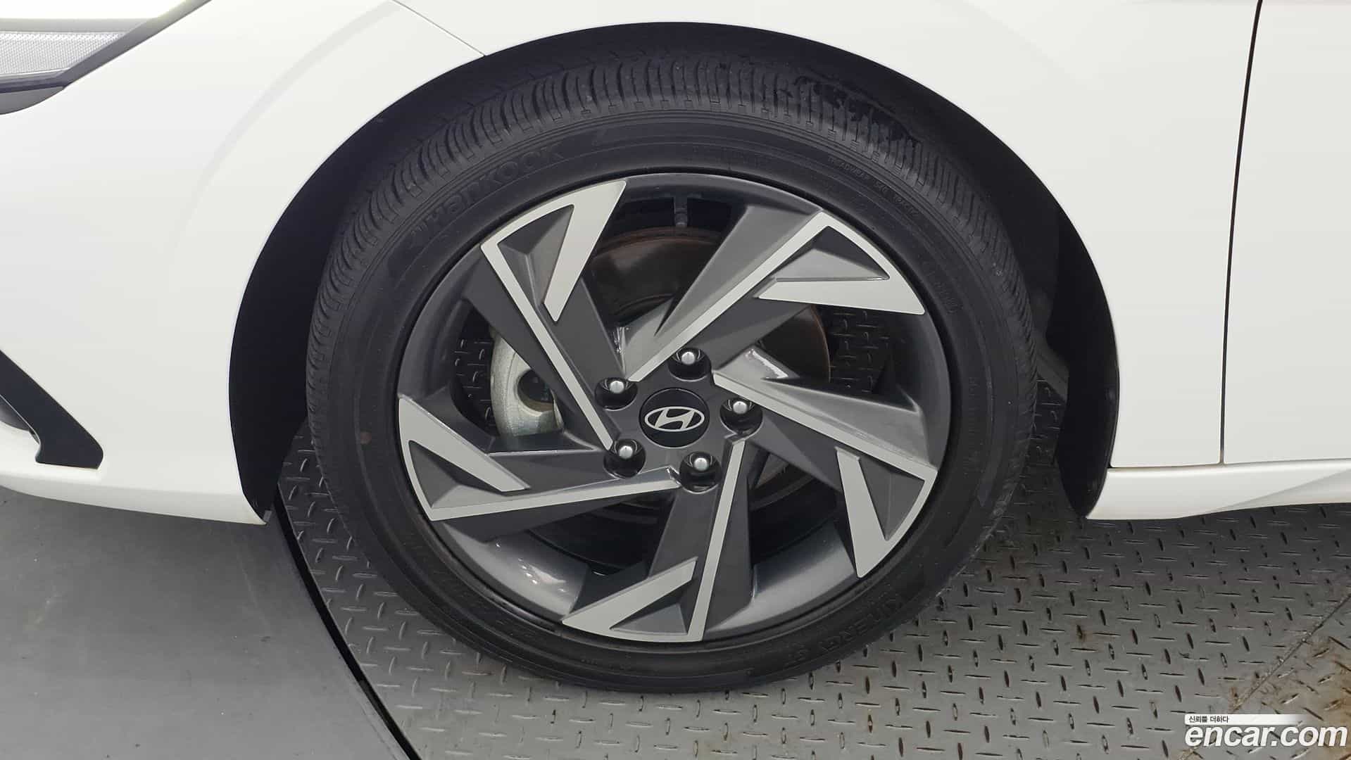 AVANTE Hyundai 2023.3-OUTER-005