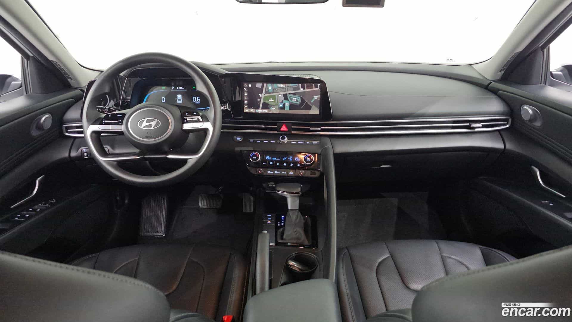AVANTE Hyundai 2023.3-INNER-007