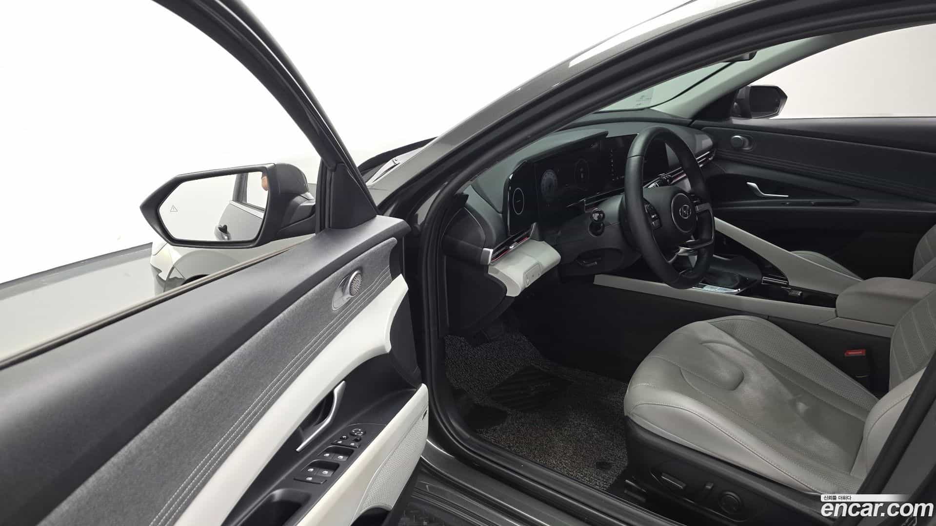 AVANTE Hyundai 2023.2-INNER-010
