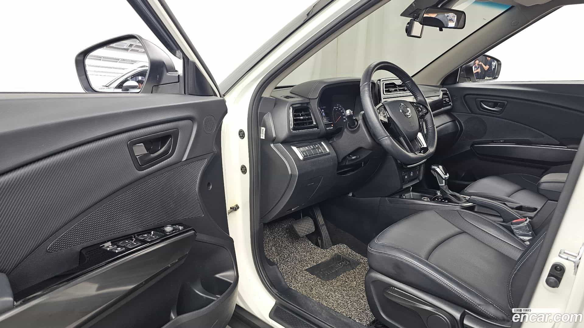 TIBOLI KG Mobility 2020.4-INNER-010