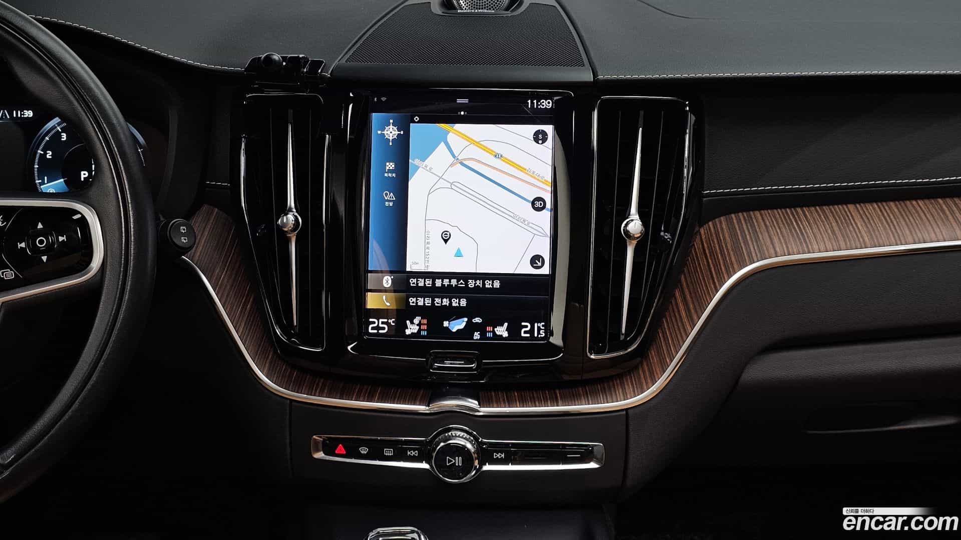 XC60 Volvo 2021.7-OPTION-019