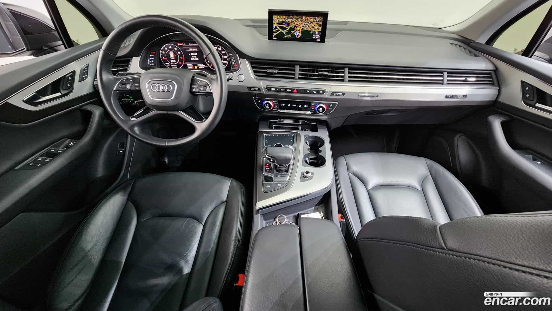 Q7 Audi 2019.10-INNER-007