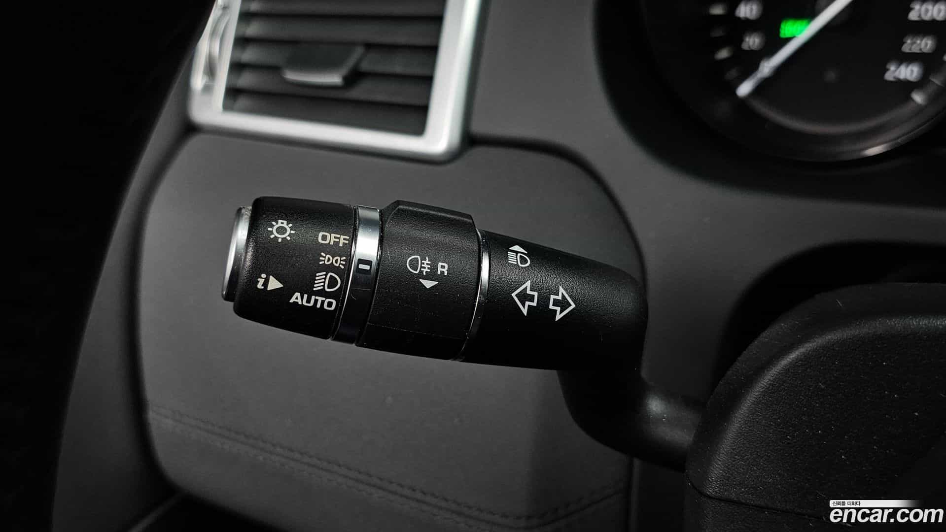 Discovery Sport Land Rover 2017.11-OPTION-044