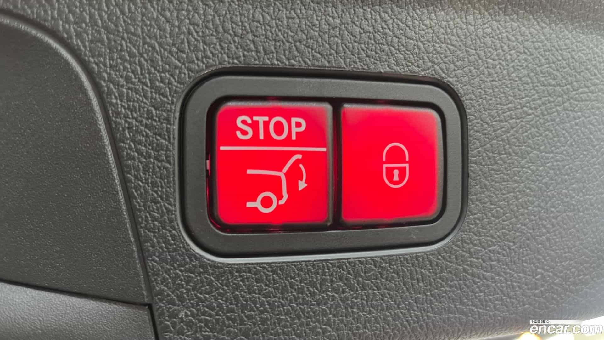 GLE-Class Mercedes-Benz 2023.11-OPTION-024