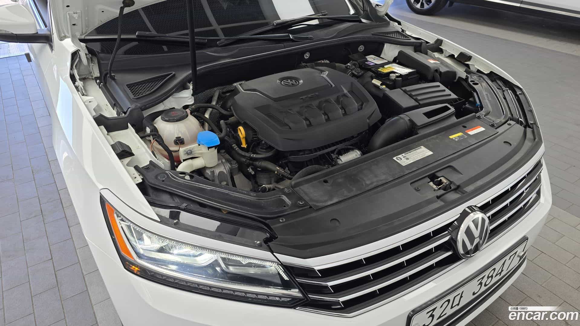 Passat Volkswagen 2018.9-OUTER-006