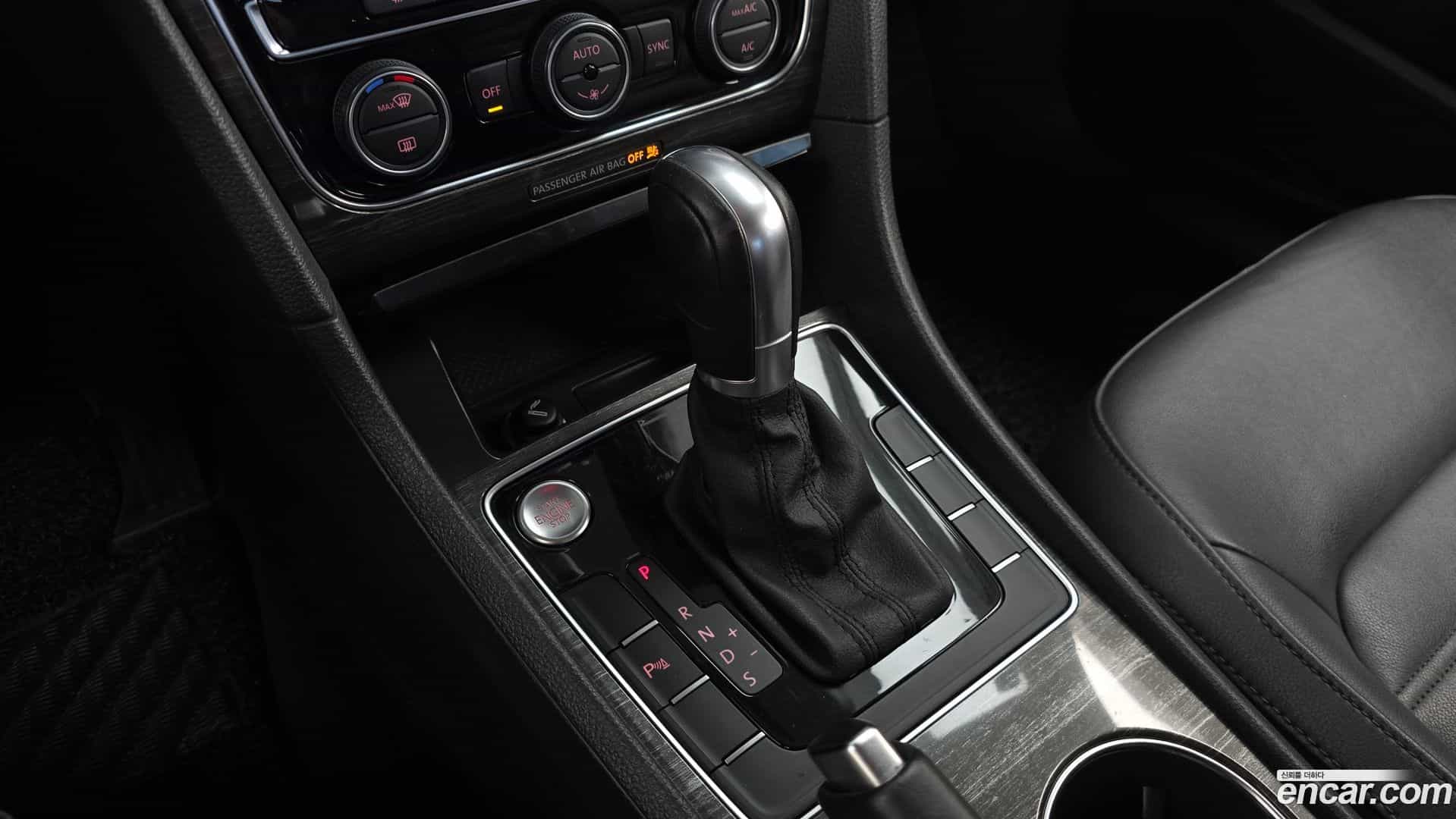 Passat Volkswagen 2018.9-INNER-009