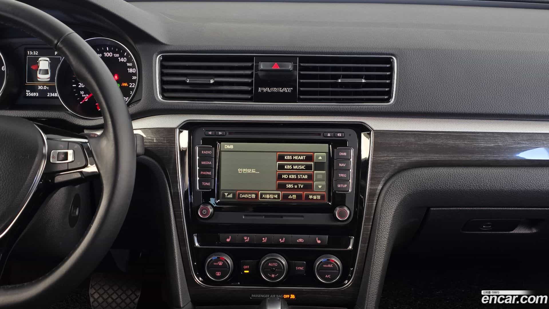 Passat Volkswagen 2018.9-OPTION-018