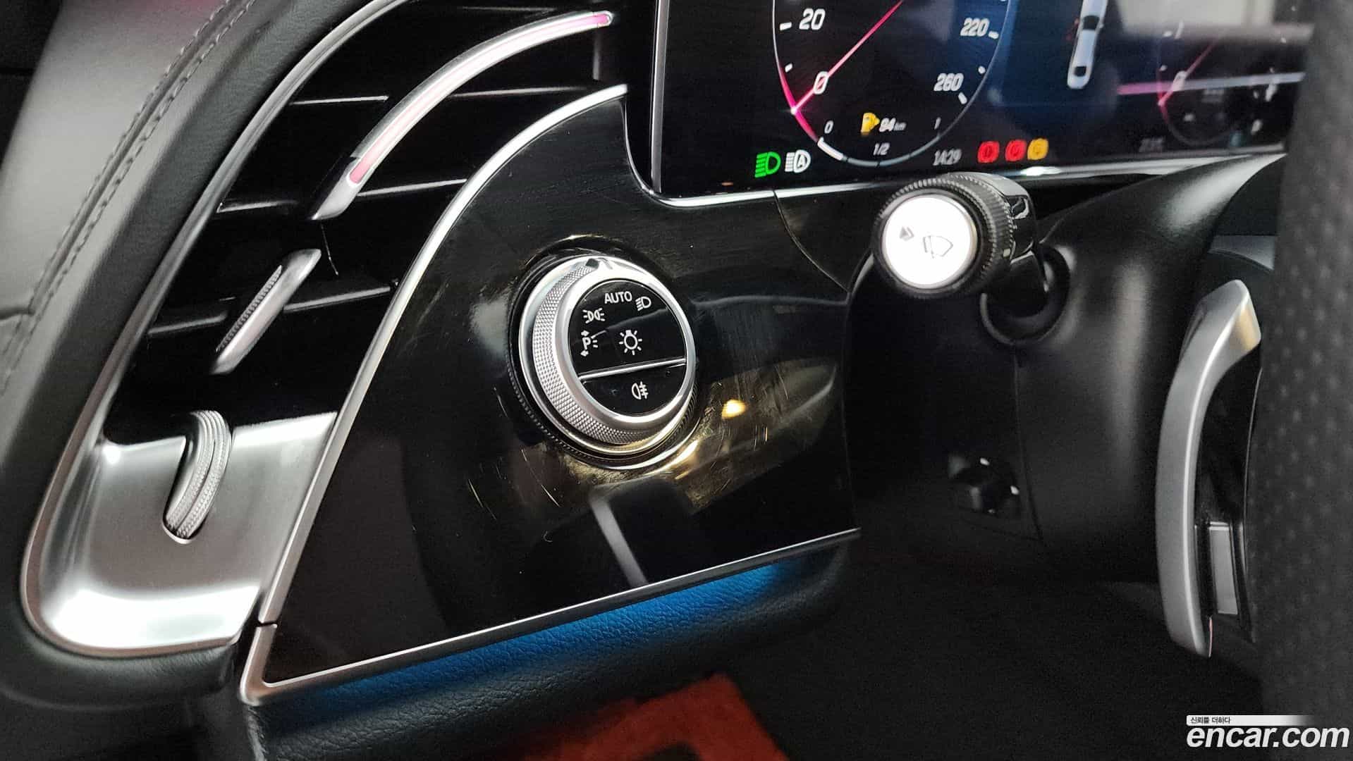 E-Class Mercedes-Benz 2024.6-OPTION-046