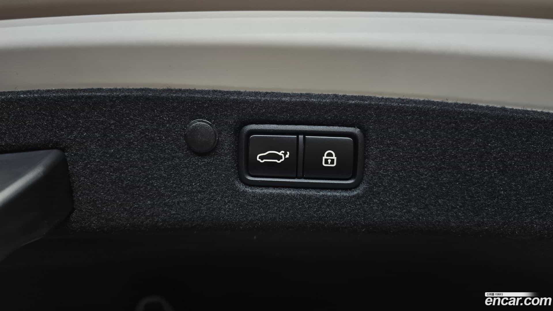 Grandeur Hyundai 2022.7-OPTION-020