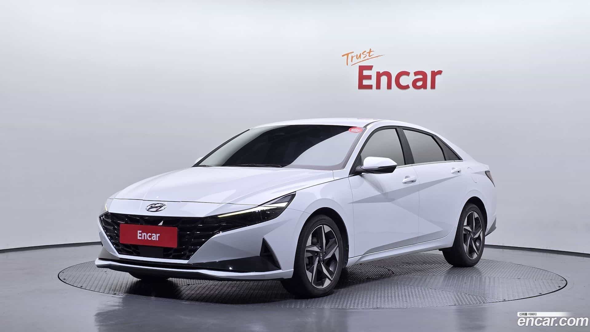 AVANTE Hyundai 2022.2-OUTER-001