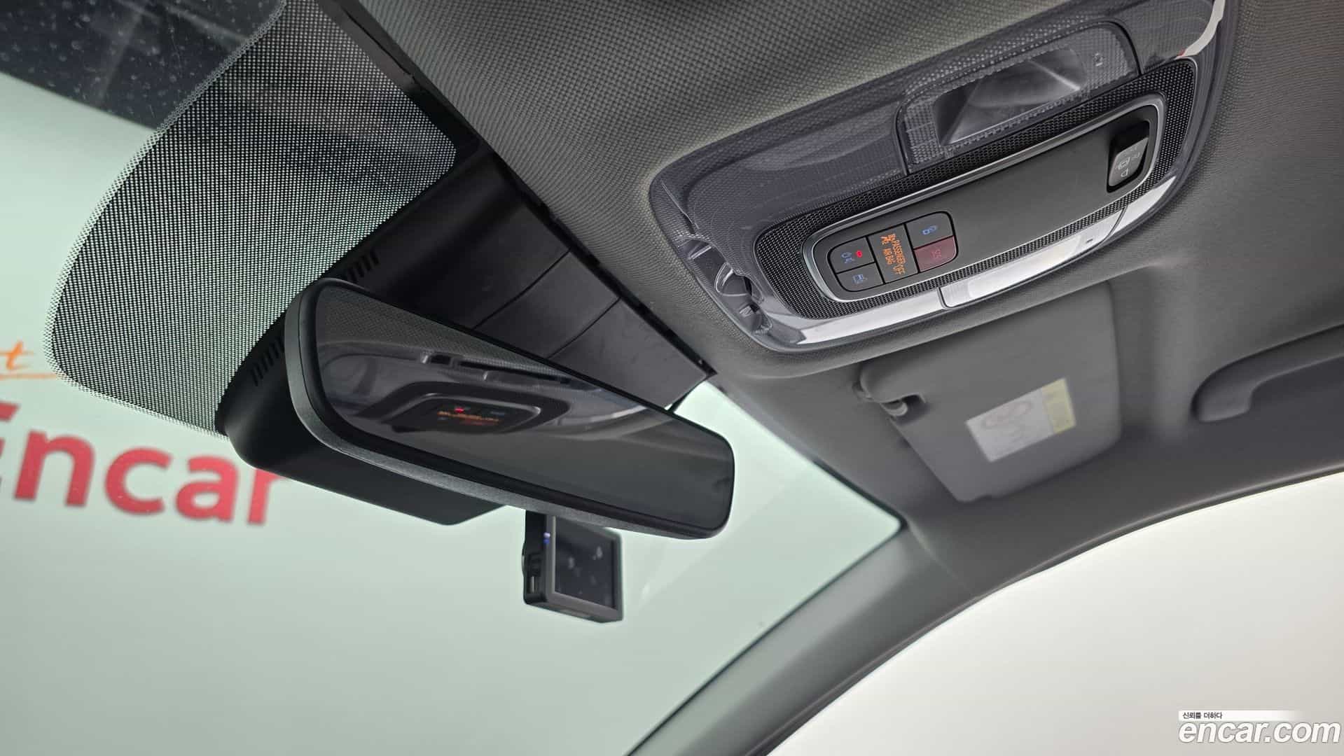 AVANTE Hyundai 2022.2-OPTION-024