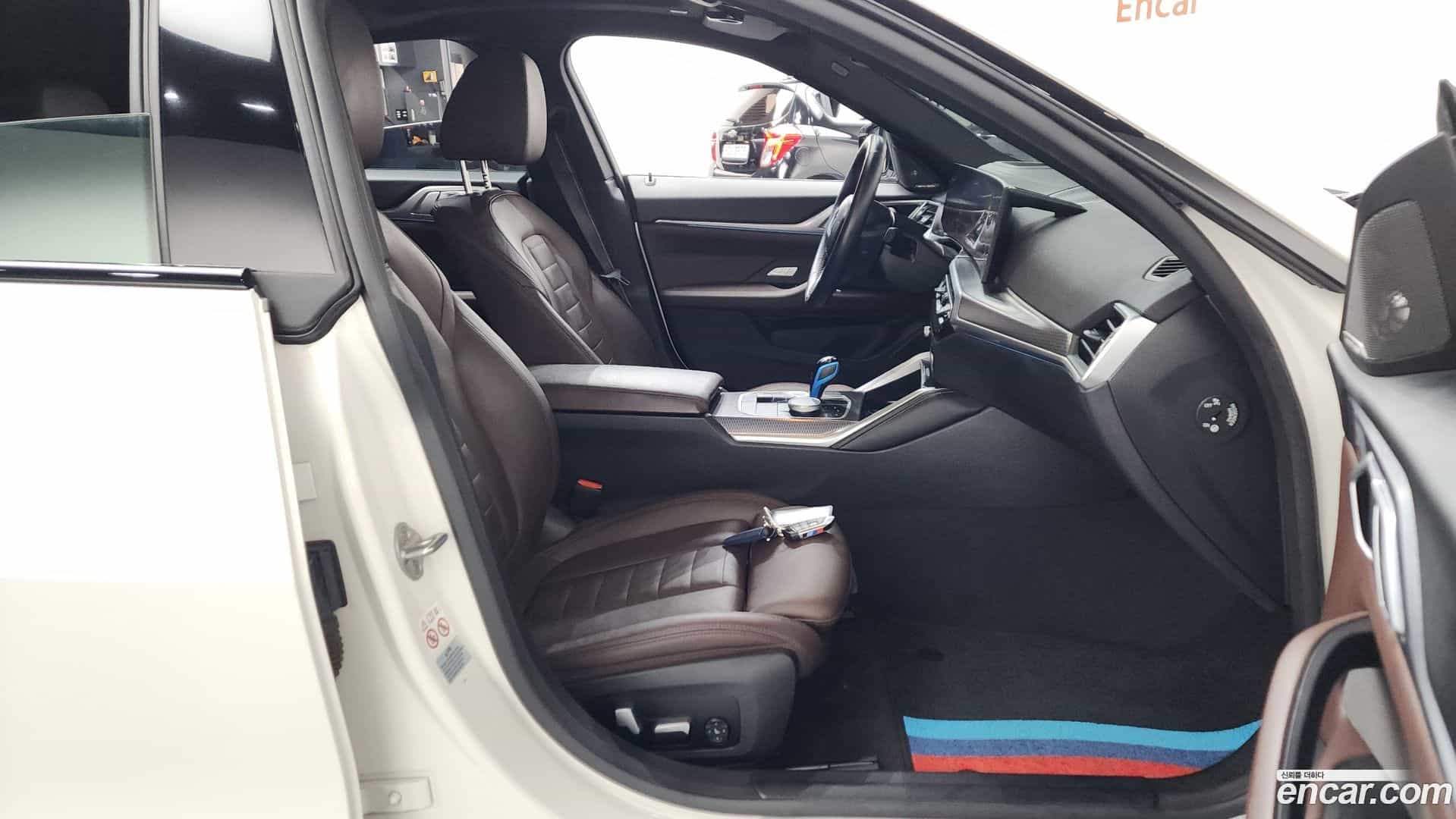 i4 BMW 2022.7-INNER-036