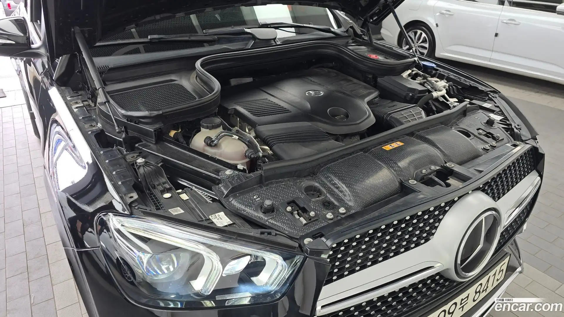 GLE-Class Mercedes-Benz 2021.7-OUTER-006
