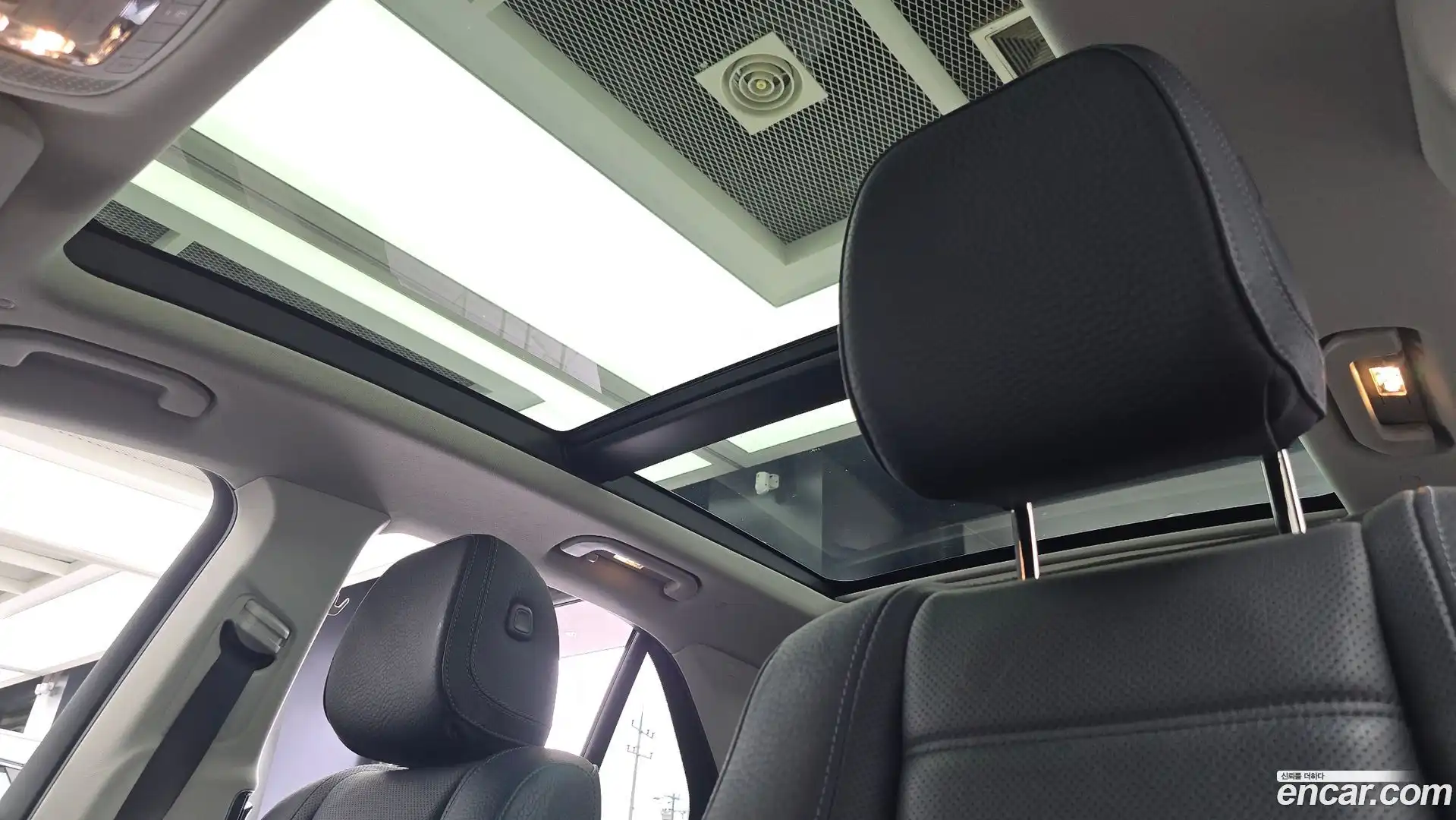 GLE-Class Mercedes-Benz 2021.7-OPTION-021