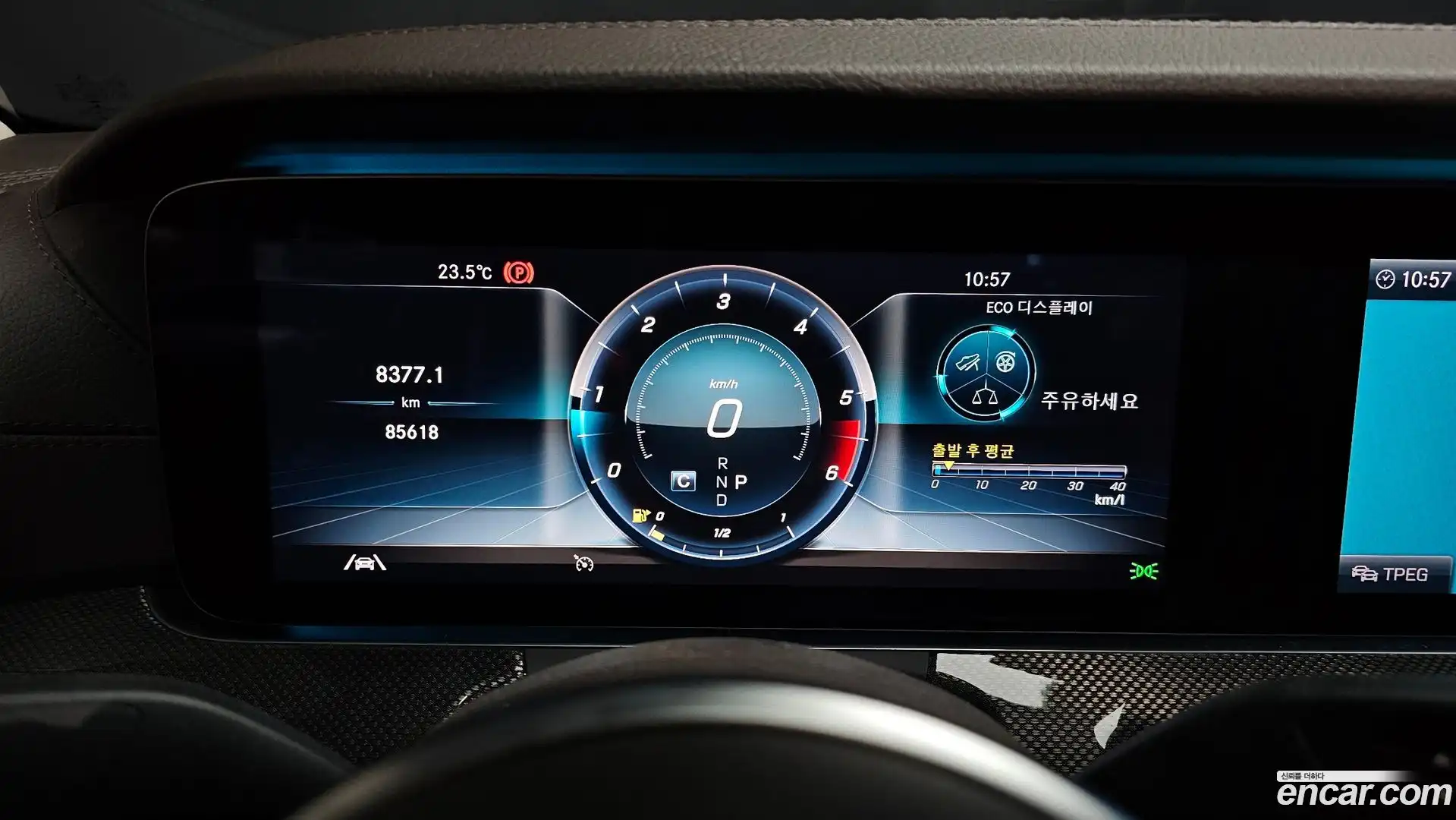 CLS-Class Mercedes-Benz 2020.4-INNER-008
