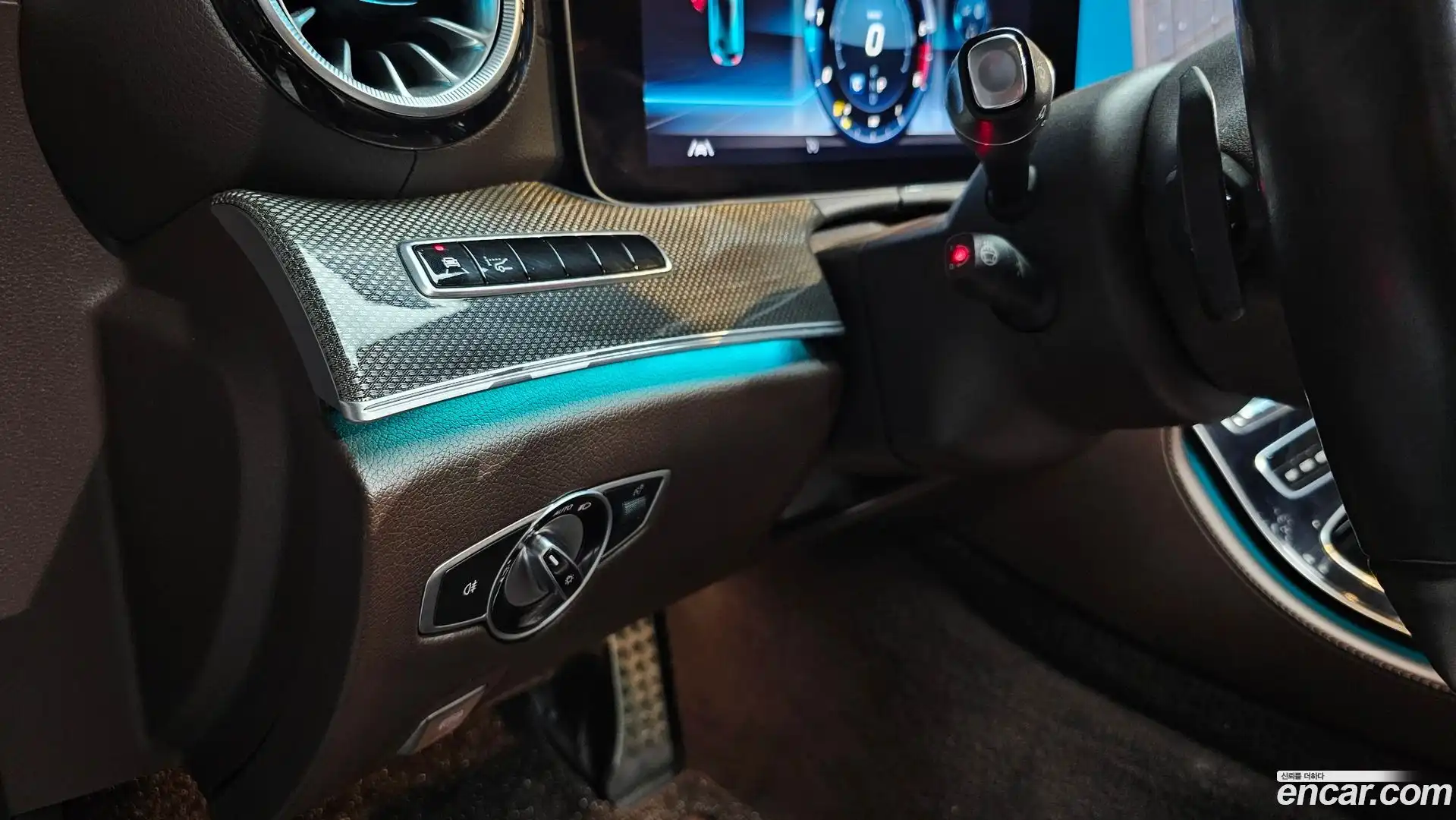 CLS-Class Mercedes-Benz 2020.4-OPTION-020