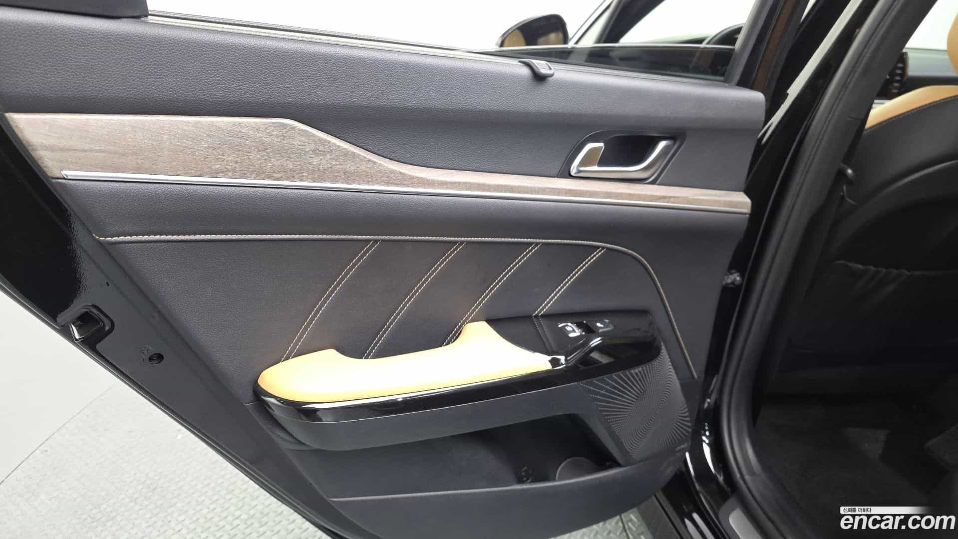 K5 Kia 2023.1-INNER-035