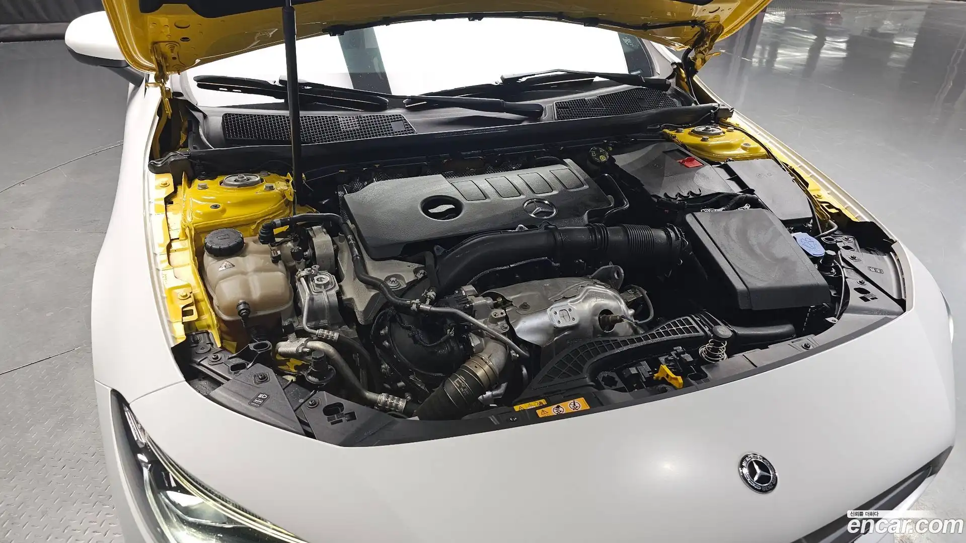 CLA-Class Mercedes-Benz 2020.2-OUTER-006