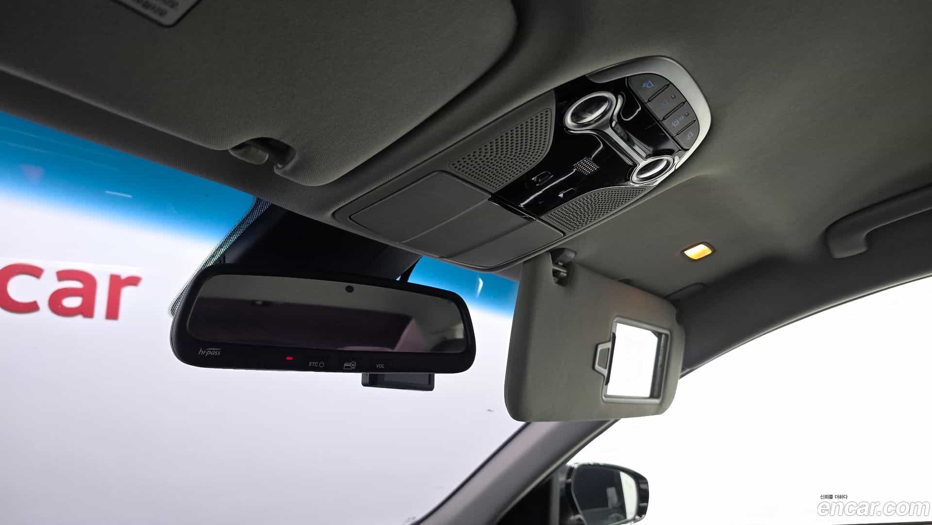 Grandeur Hyundai 2017.2-OPTION-023