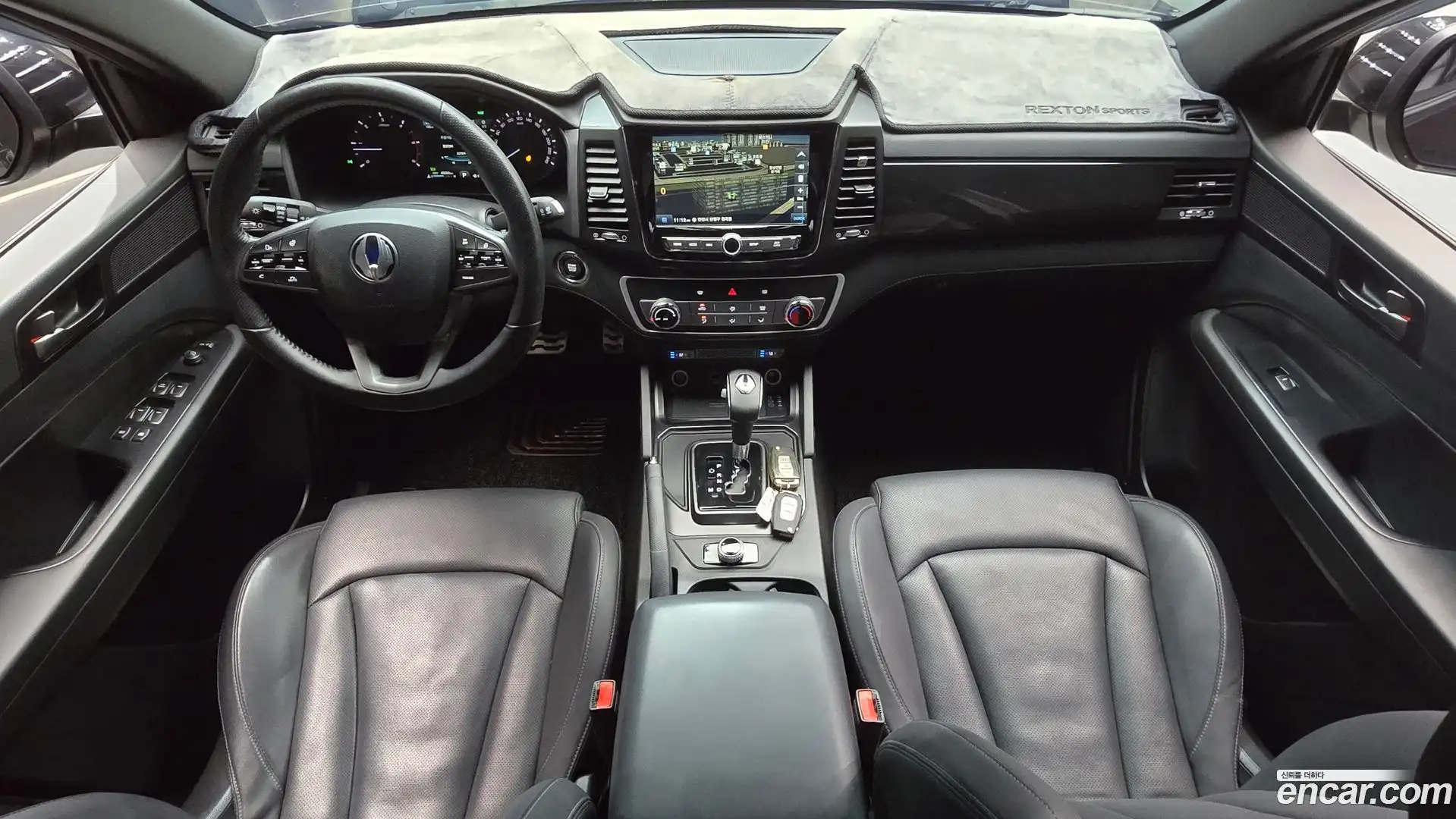 Rexton KG Mobility 2020.8-INNER-007