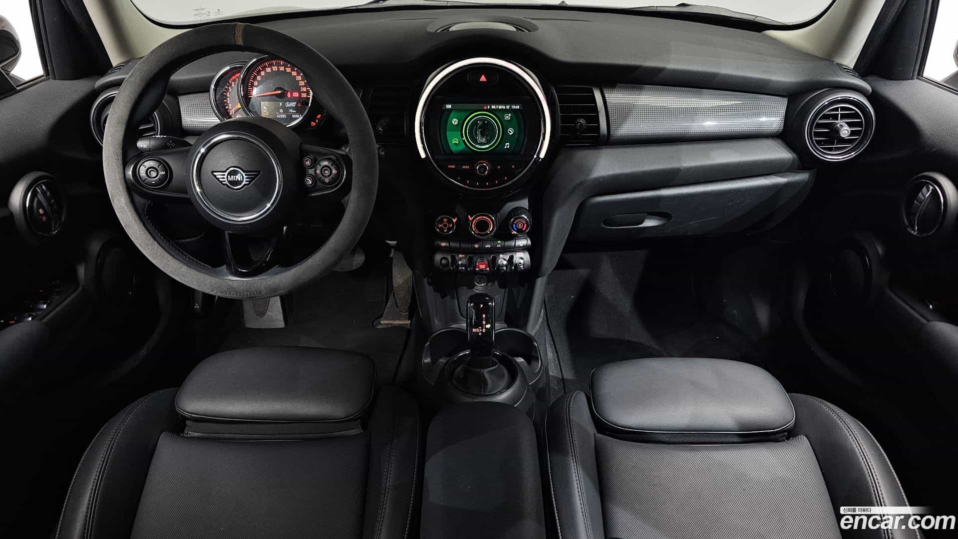 Cooper Mini 2020.6-INNER-007