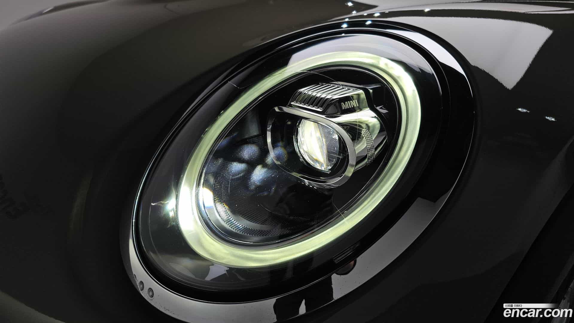 Cooper Mini 2020.6-OUTER-032
