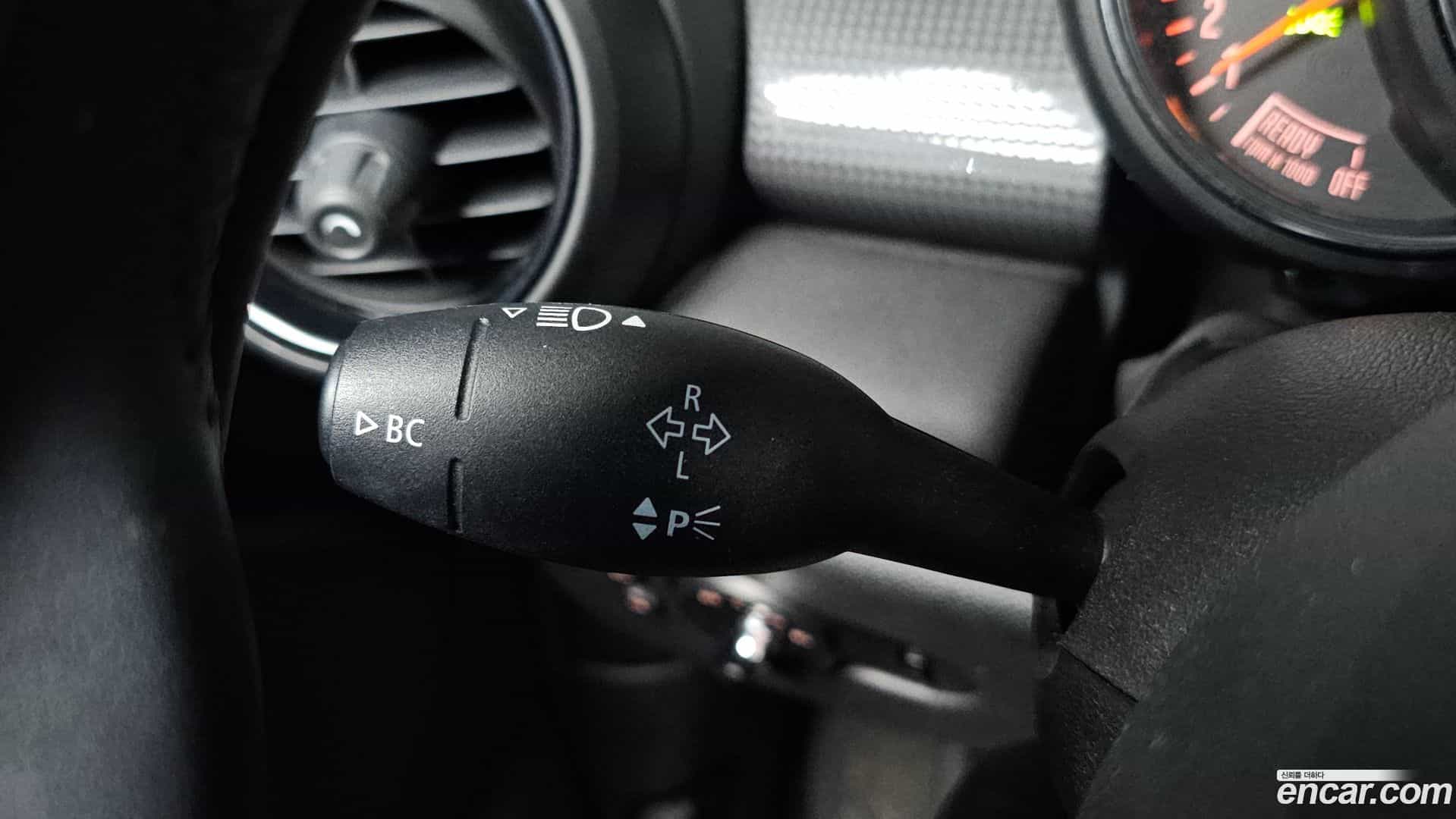 Cooper Mini 2020.6-OPTION-040