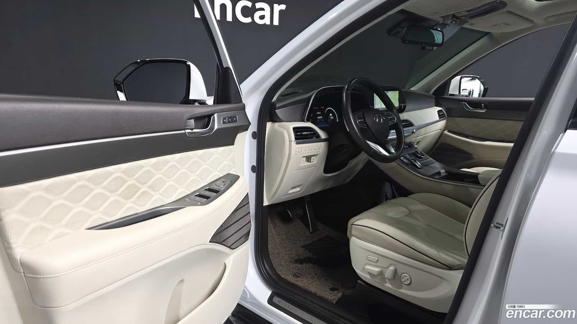 Palisade Hyundai 2021.3-INNER-010