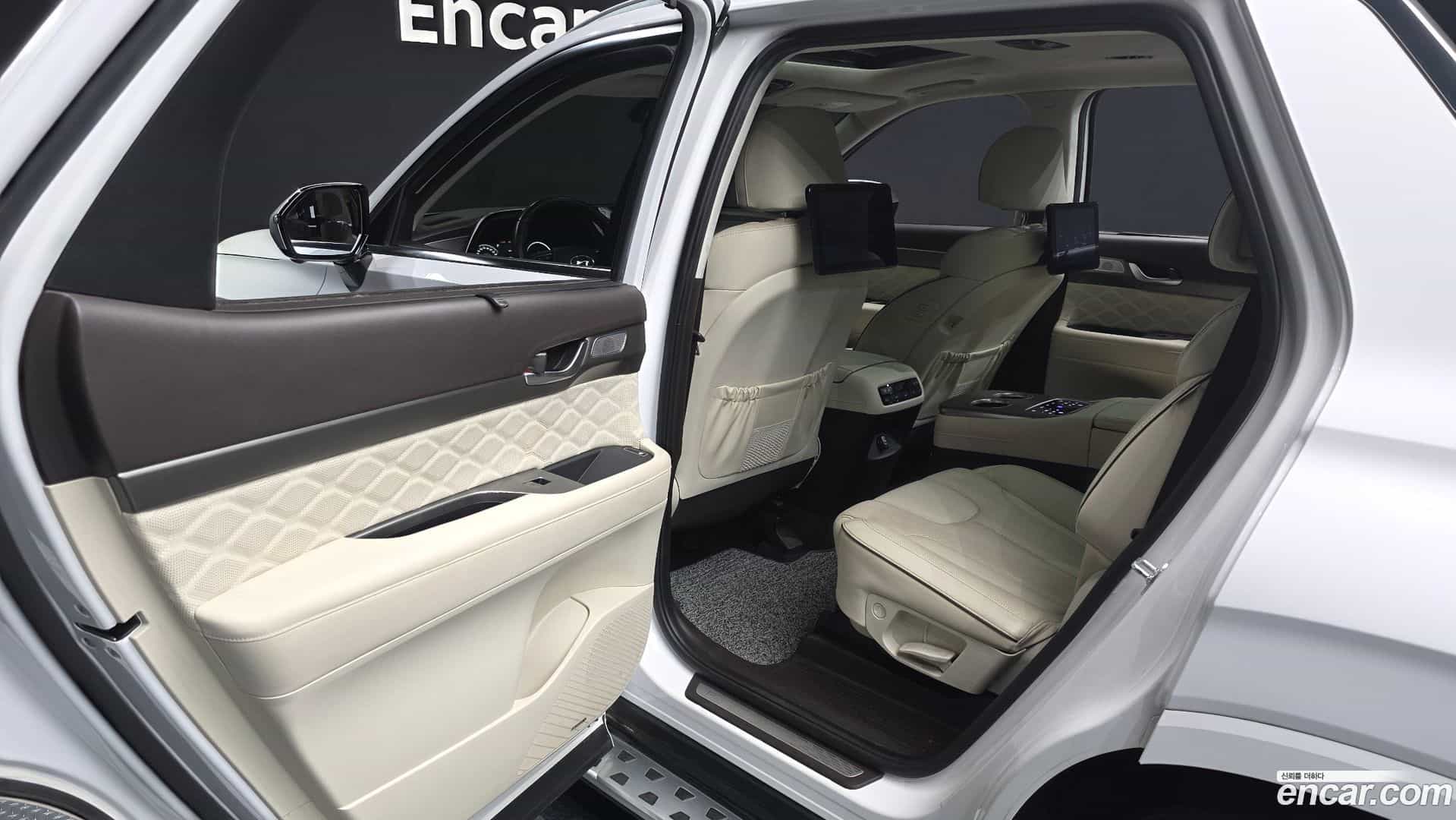 Palisade Hyundai 2021.3-INNER-036