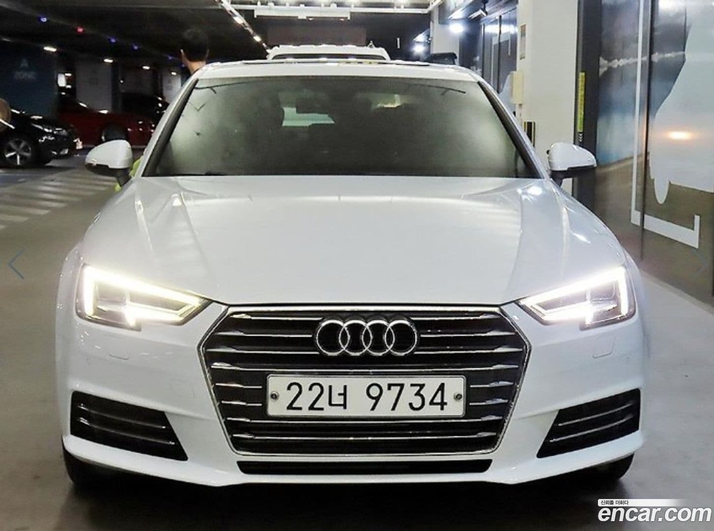 Main__Slider__Photo:A4 Audi 2016.6-0