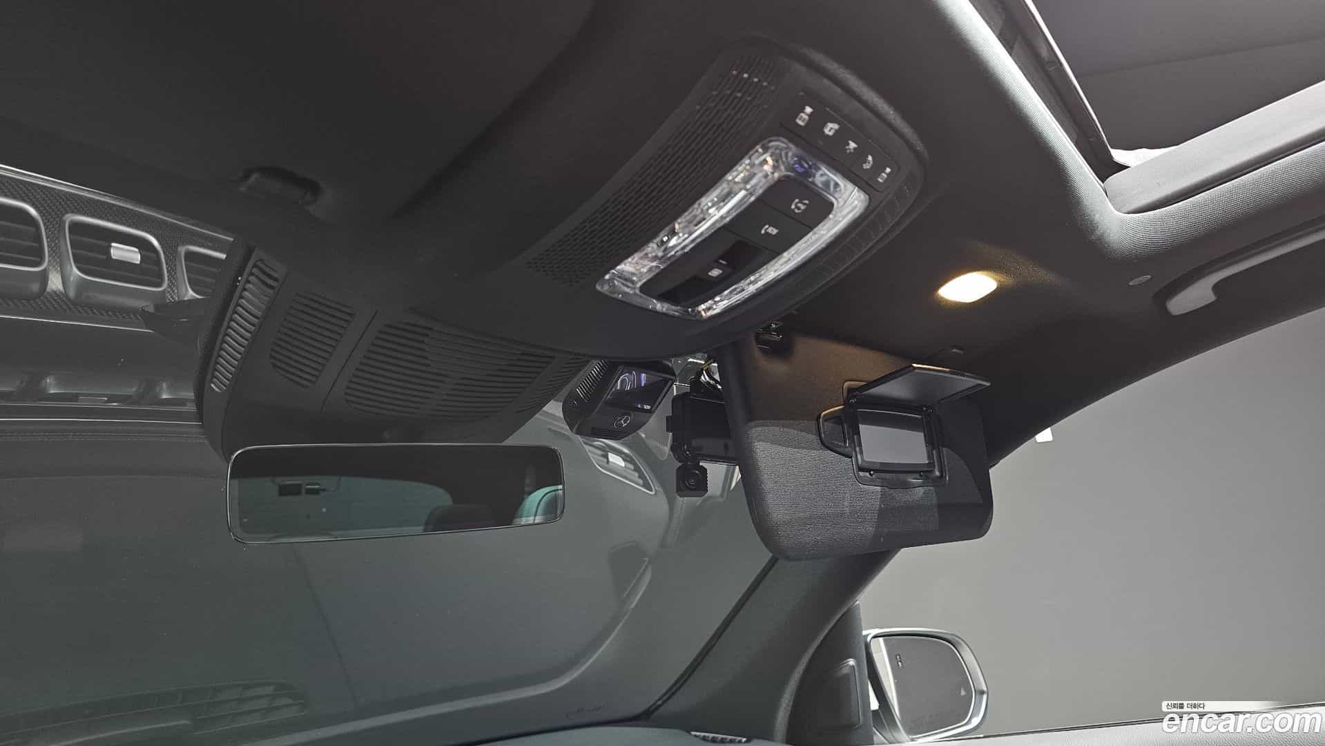 GLE-Class Mercedes-Benz 2022.6-OPTION-021