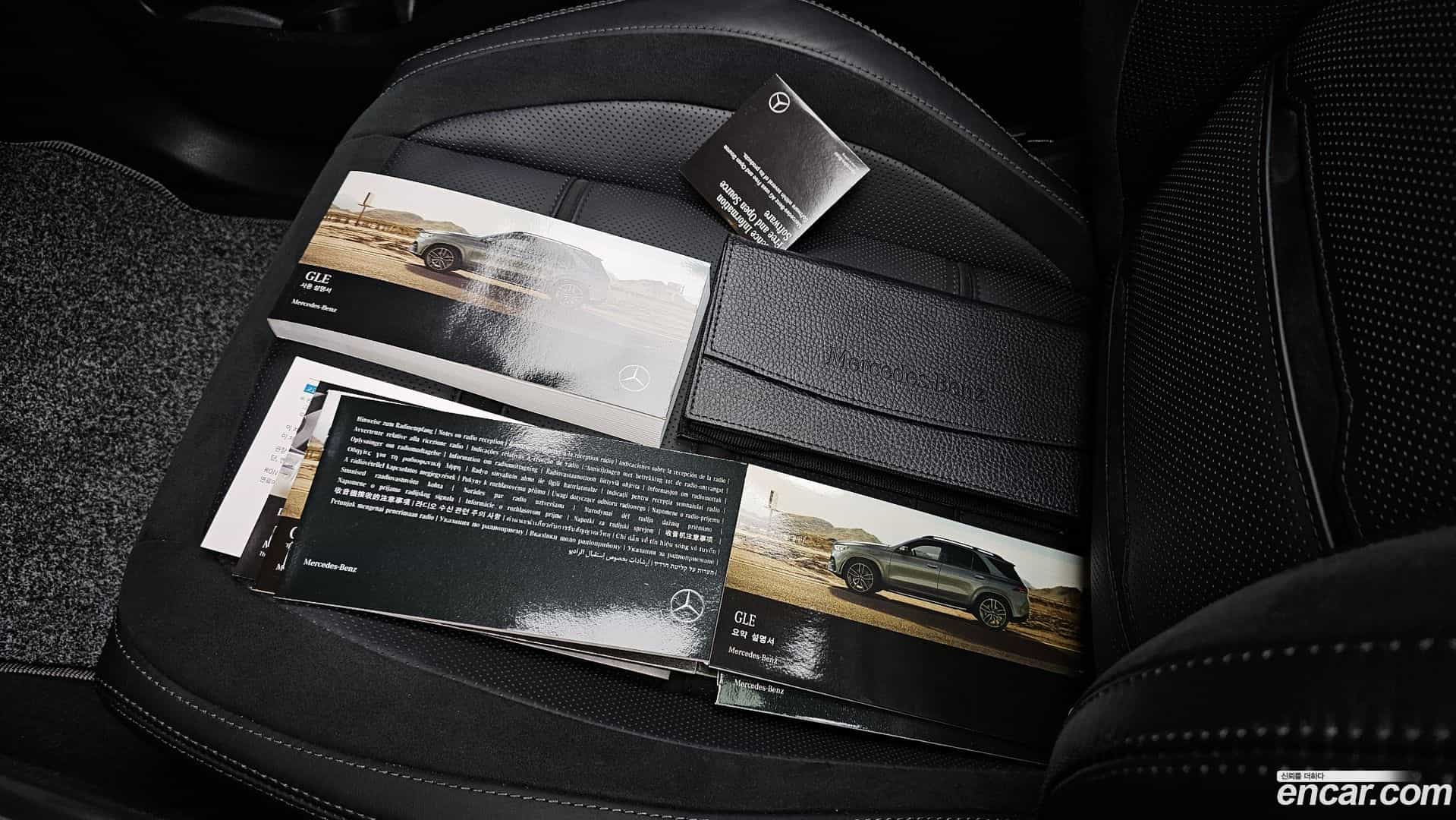 GLE-Class Mercedes-Benz 2022.6-OPTION-024