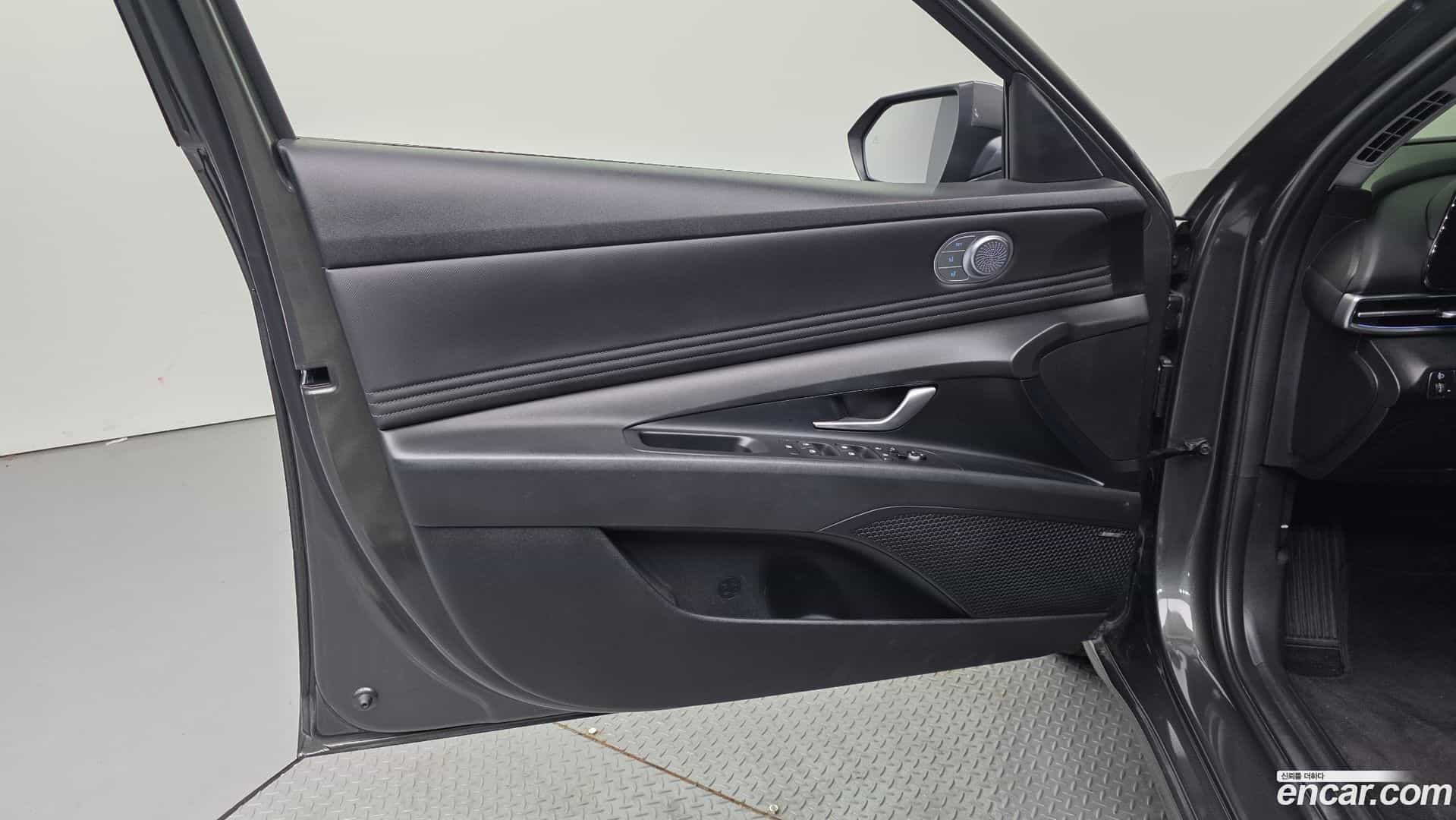 AVANTE Hyundai 2023.2-INNER-034