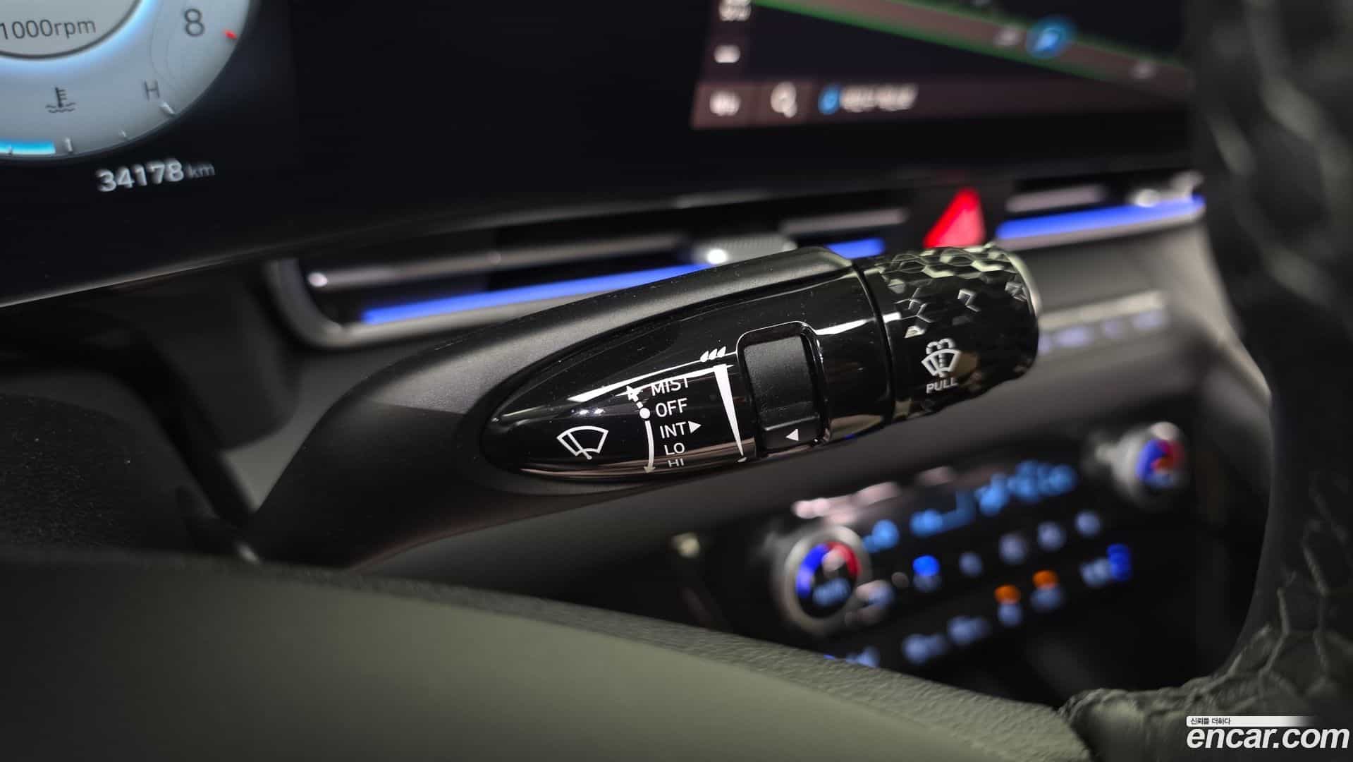 AVANTE Hyundai 2023.2-OPTION-041