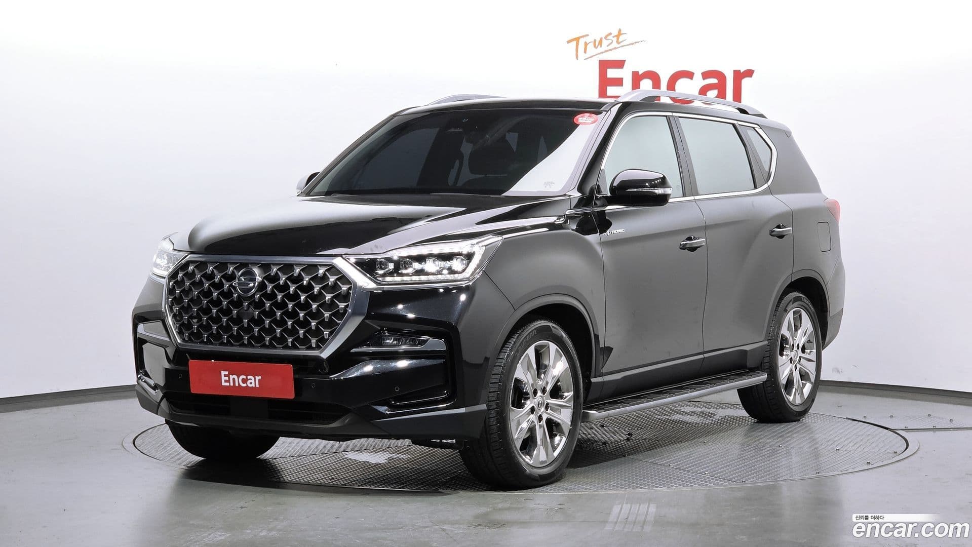 Main__Slider__Photo:Rexton KG Mobility 2020.10-0