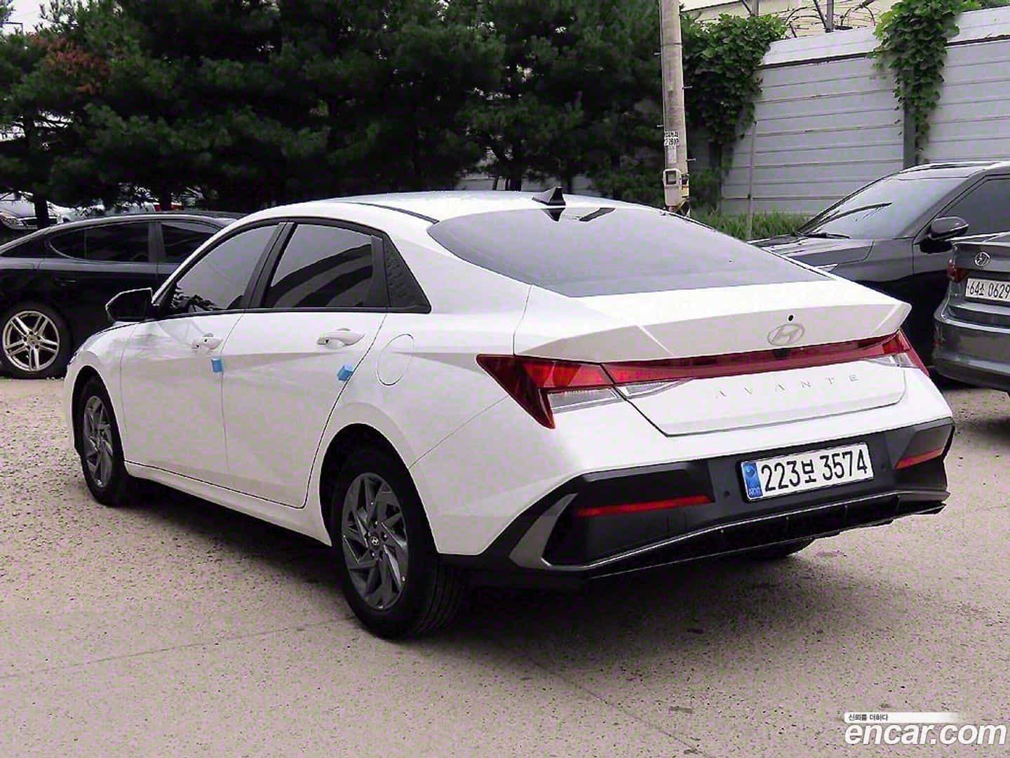 AVANTE Hyundai 2025.4-OUTER-003