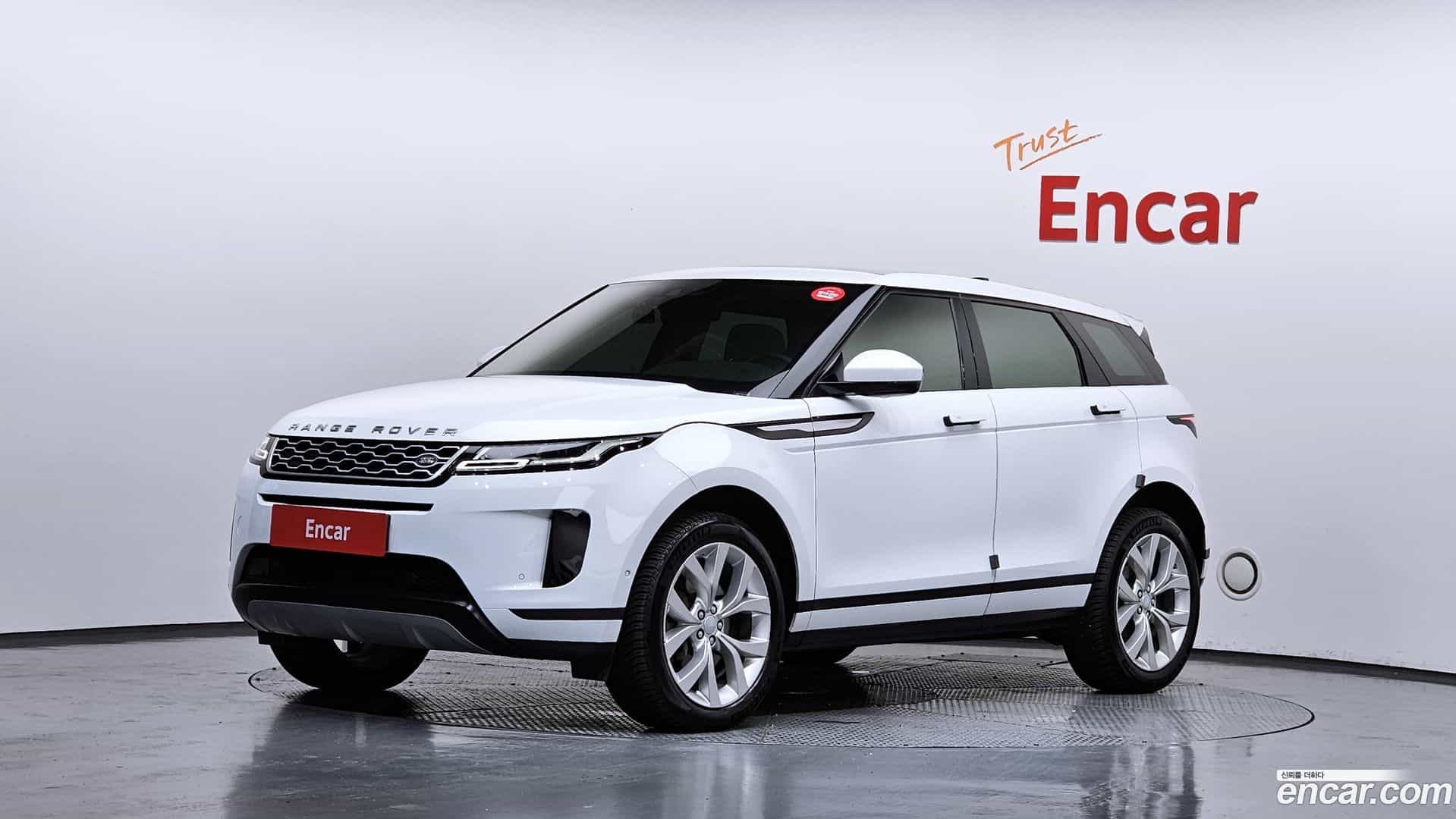 Range Rover Evoque Land Rover 2019.7-OUTER-001