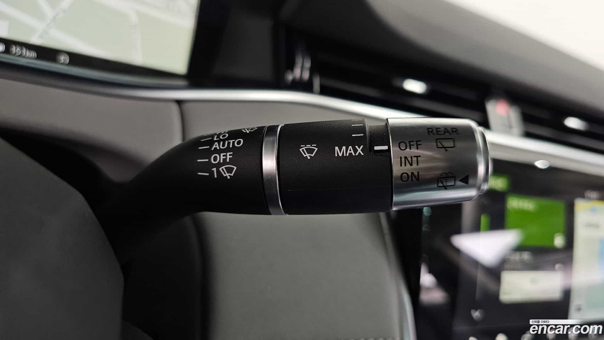 Range Rover Evoque Land Rover 2019.7-OPTION-041