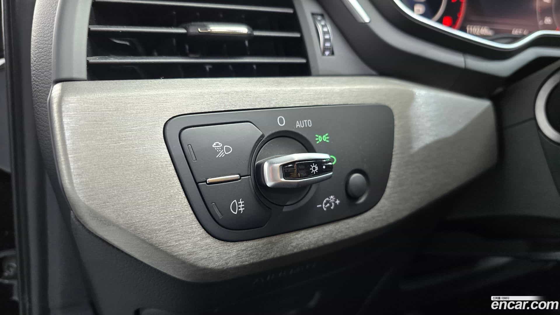 A4 Audi 2016.6-OPTION-024