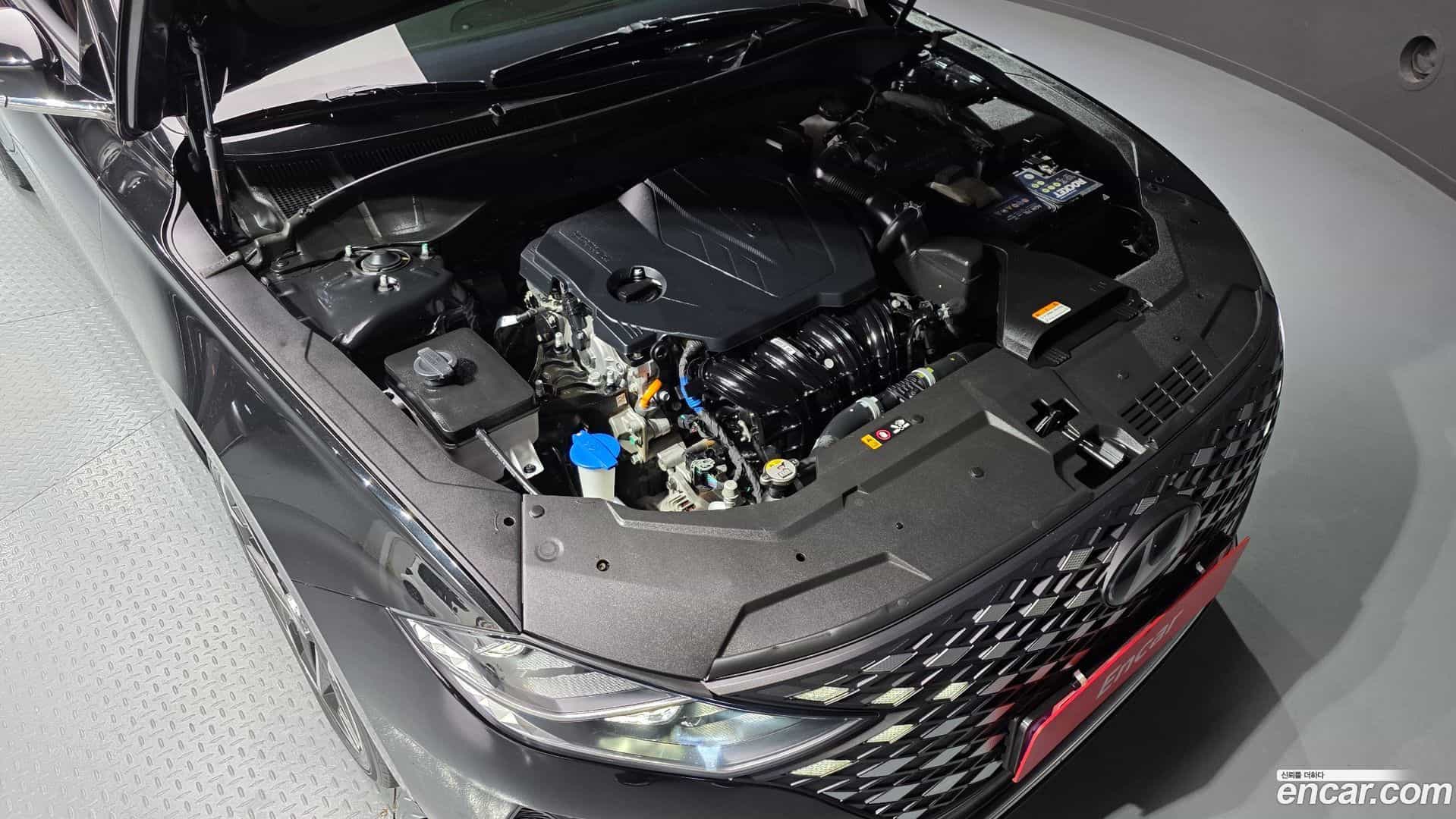 Grandeur Hyundai 2021.5-OUTER-006