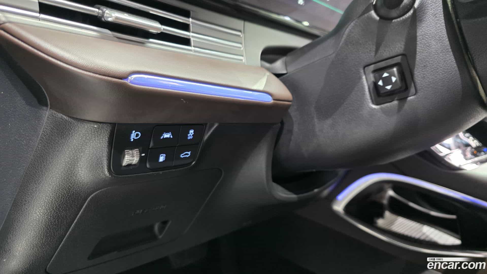 Grandeur Hyundai 2021.5-OPTION-016