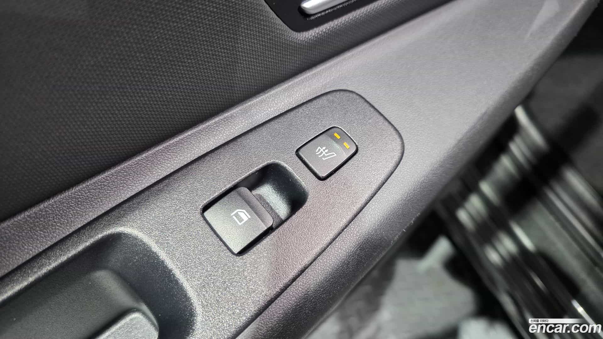 AVANTE Hyundai 2020.4-OPTION-023