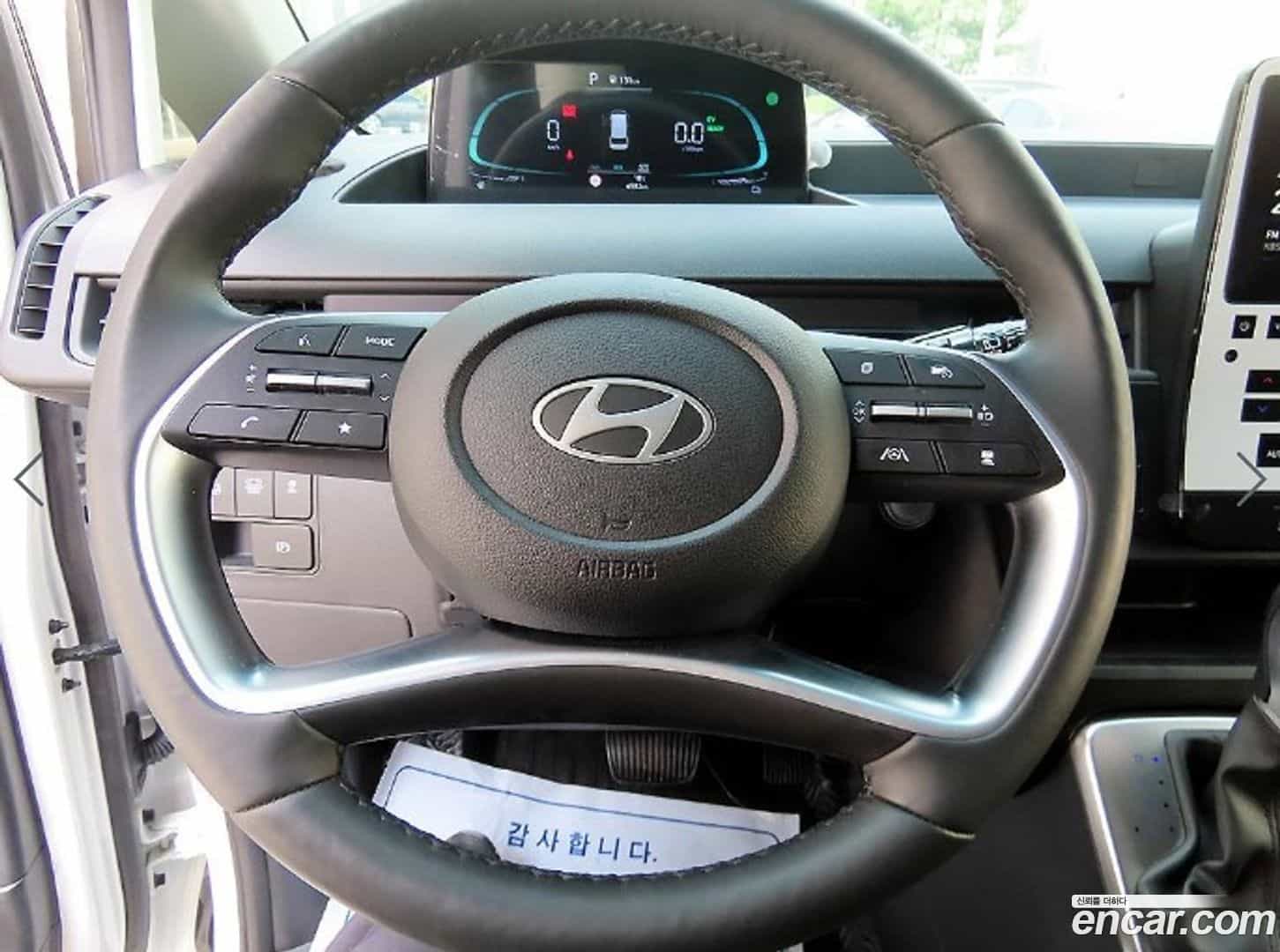 Staria Hyundai 2025.1-INNER-008